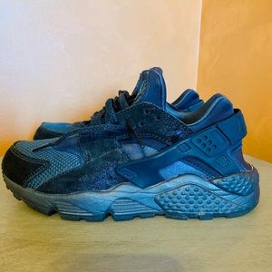 Nike Huarache Sneakers